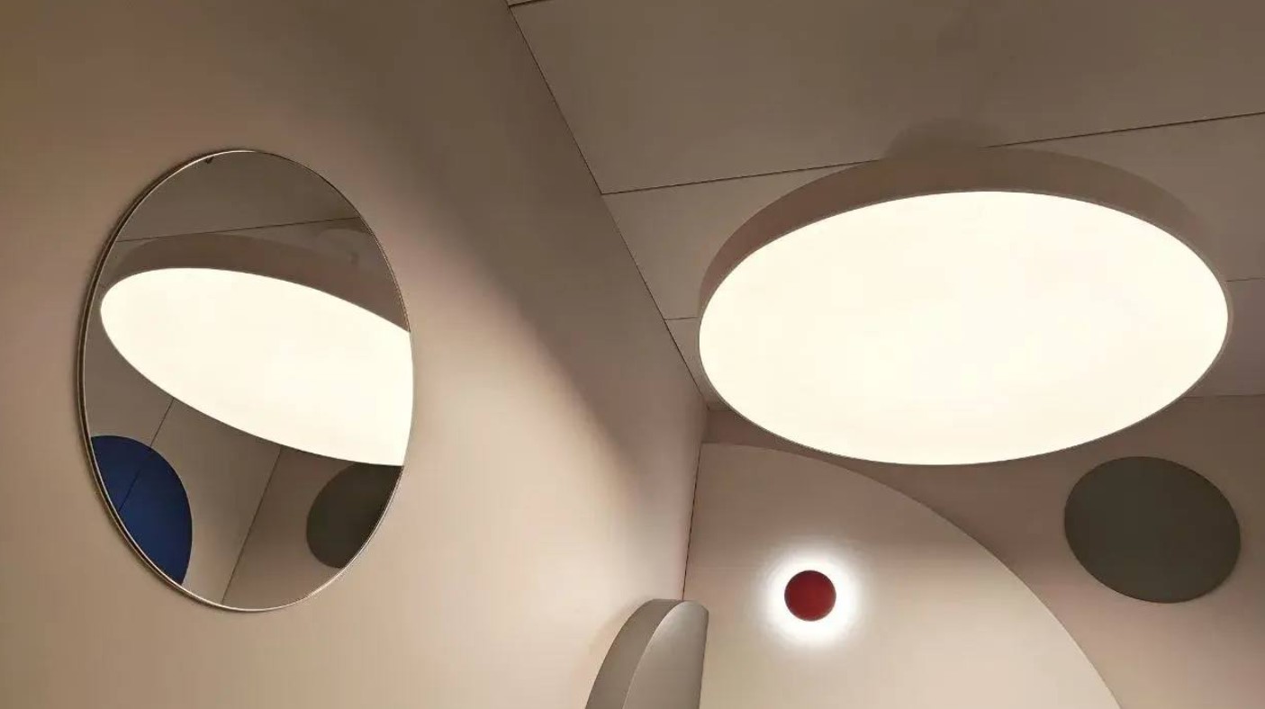 Круглая светодиодная люстра DC-Light