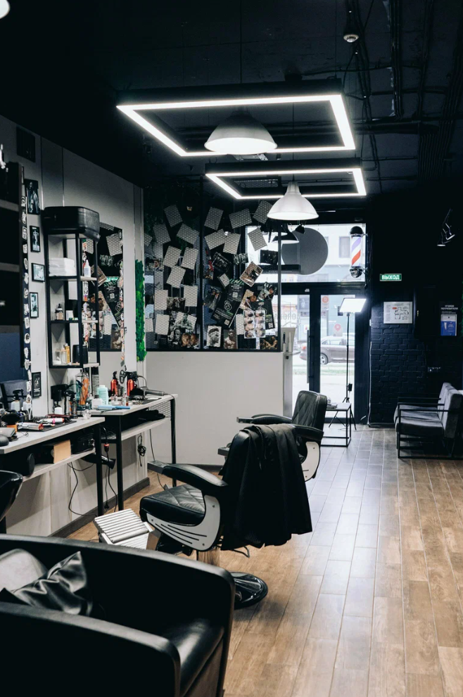 Профессиональное освещение в парикмахерской — линейные светильники DC-Light