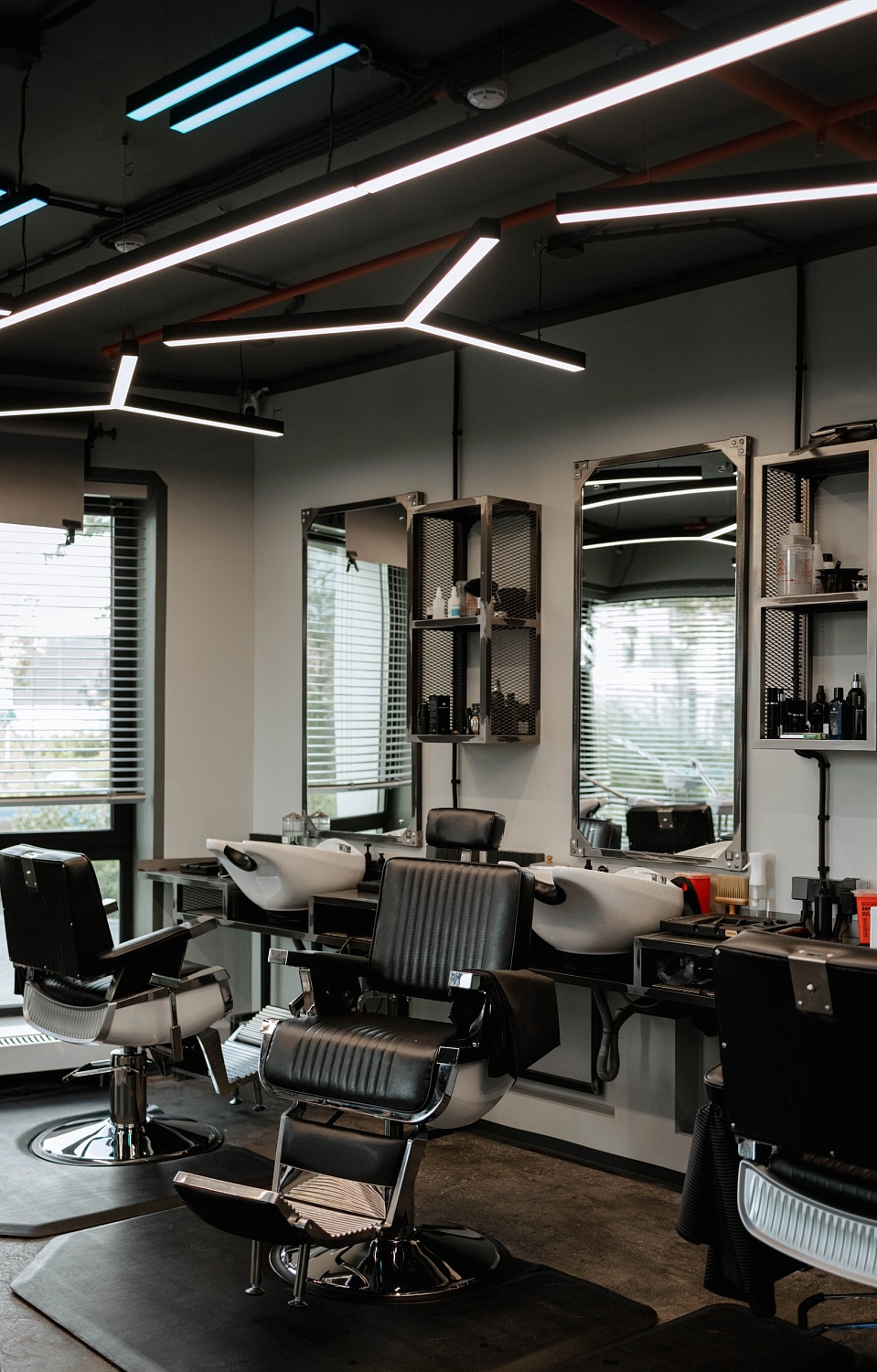 Освещение для барбершопа HAMMERHEAD в Москве