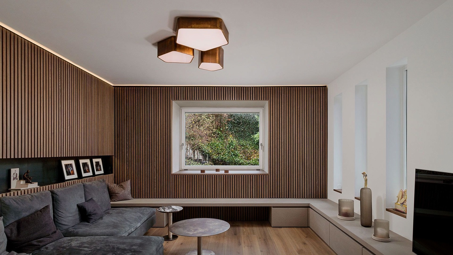 Bat Light от Henge